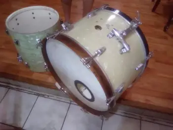 Want to trade bass drum and floor tom