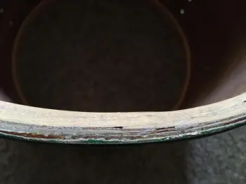 Possible WFL Green Sparkle Rewrap - Please Help!