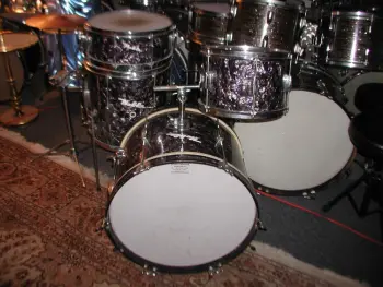 1960s MIJ Purple / Black Diamond Pearl