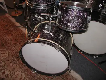 1960s MIJ Purple / Black Diamond Pearl