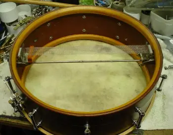 [B]1929 LUDWIG &amp; LUDWIG 5 x 14 MAHOGANY/*”DECORATIVE INLAY FINISH” STANDARD-SENSITIVE