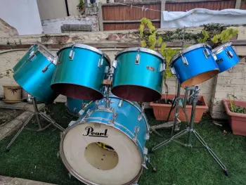 Vintage Pearl Wood Fiberglass &amp; concert toms!