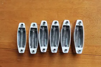 Slingerland Streamlined Lugs / Leedy Muffler / Ludwig Timpani Rods
