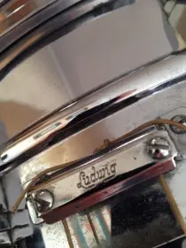 Urgent Help ti ID Ludwig Snare