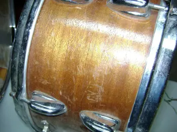 Slingy guys concert (?) snares-what to do?
