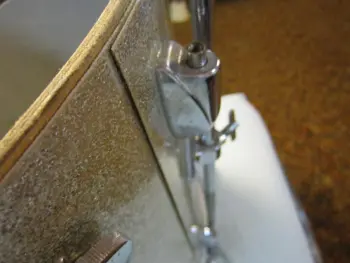 Gretsch guys: Dean takes on rehab #2, a 70s era (?) Gretsch beater—HELP!