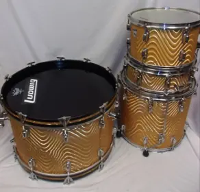 Vintage Ludwig 1970 Standard GOLD ASTRO