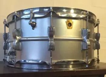 Looking to identify my Rogers Kit.