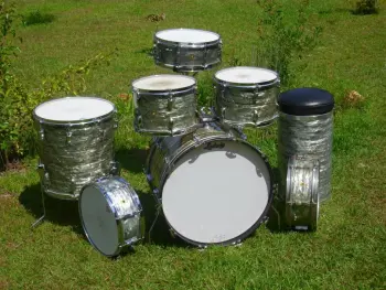 Show your holly wood kits