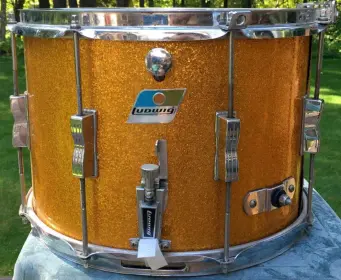 Ludwig Marching Snare..What do I have here?