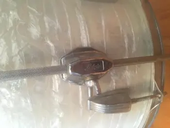 1966 16x16 Ludwig floor tom WMP