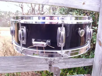 For Sale: Ludwig snare drums