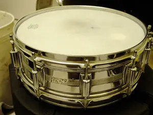 Rogers Dynasonic Snare, Fullerton script badge, Sweet!
