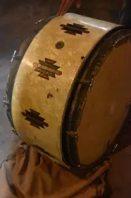 Can anyone tell me about these drums?