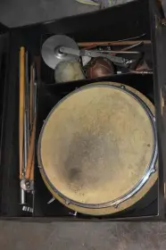 Can anyone tell me about these drums?