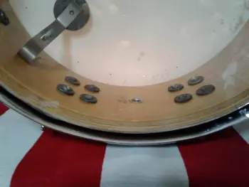 HEY SLINGERLAND EXPERTS....I need help on this one!