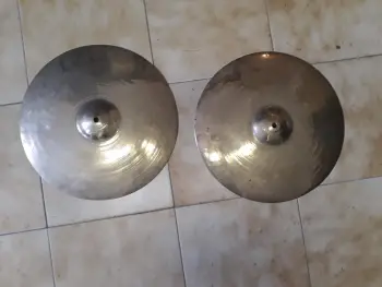 Please help ID Vintage Zildjian Hi Hats
