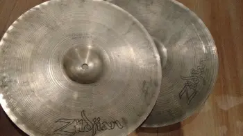Help id vintage zildjian new beats
