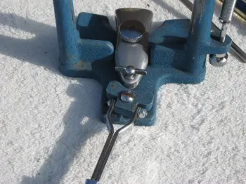 This is the Display Your Vintage Bass Pedal Thread