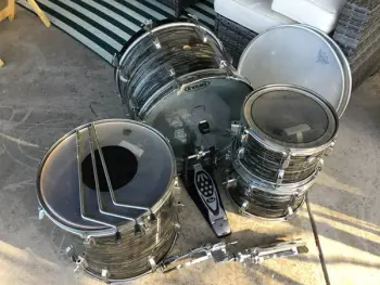 Possible Rogers drums?