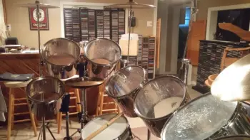 this is the display your monster kit thread
