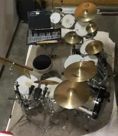 this is the display your monster kit thread