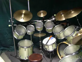 this is the display your monster kit thread