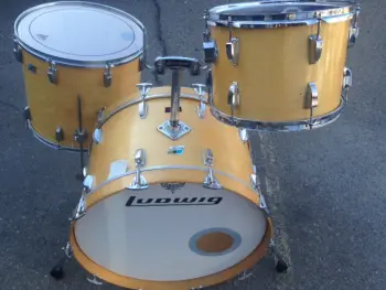 Beautiful 1978 Ludwig Maple kit in BIG Rock sizes in SoCal