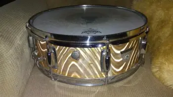 Ludwig Standard Gold Astro Snare