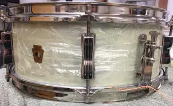Vintage Ludwig Lug Misalignment