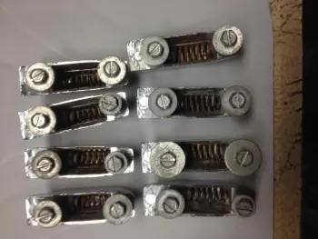 8 X large LEEDY lugs
