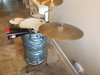 Whoever made this cocktail drum had too many himself???