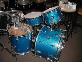 Ludwig Vintage Blue Sparkle 14&quot; Floor Tom