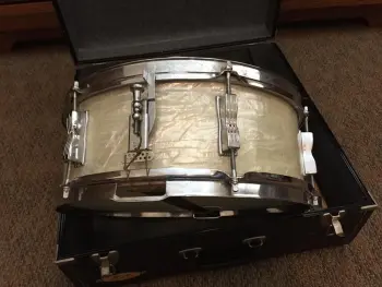 1960s Ludwig Snare Drum Kit