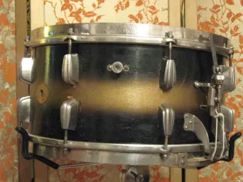 Pre war Slingerland Radio King snare: looking for details