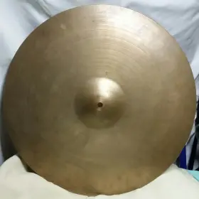 Avedis Zildjian cymbal - ID help needed