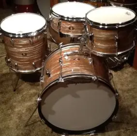 1960 Ludwig Transition Badge Downbeat Outfit No. 988P in Oyster Pink Pearl