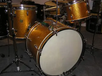 Refinishing late 50s Gretsch drums - maybe