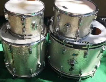 Ludwig '70s 3 ply project set, needs a rewrap