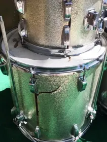 Ludwig '70s 3 ply project set, needs a rewrap