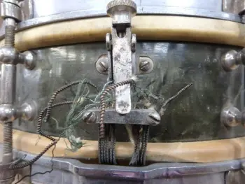 take a look at this really old gretsch