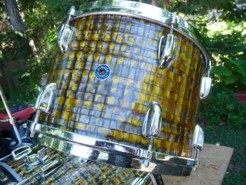 1960s MIJ Purple / Black Diamond Pearl