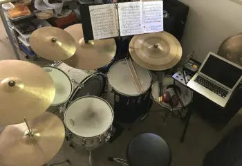 This is the Display Your Rogers Drums Thread