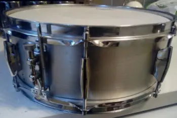 UK  70's Aluminium Snare