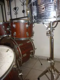 Is this a Rogers Drumset?