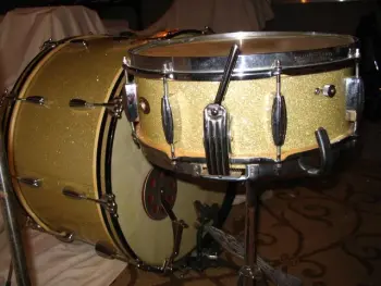 Trying to get some idea what these 50's Slingerlands are worth