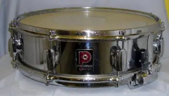 WTB: vintage Premier 14”x4” Piccolo snare drum