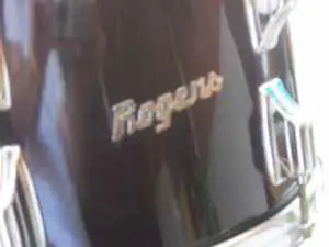 Can anyone identify these Rogers Drums?