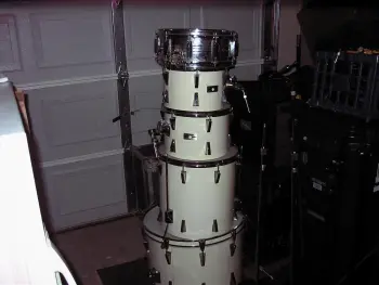 90's mahogany yamaha?