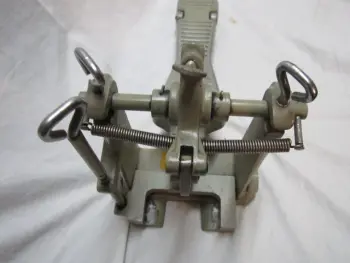 What's this antique pedal?